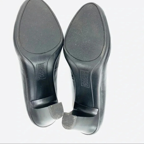 Mootsies Tootsies snakeskin print block heels - Picture 7 of 7